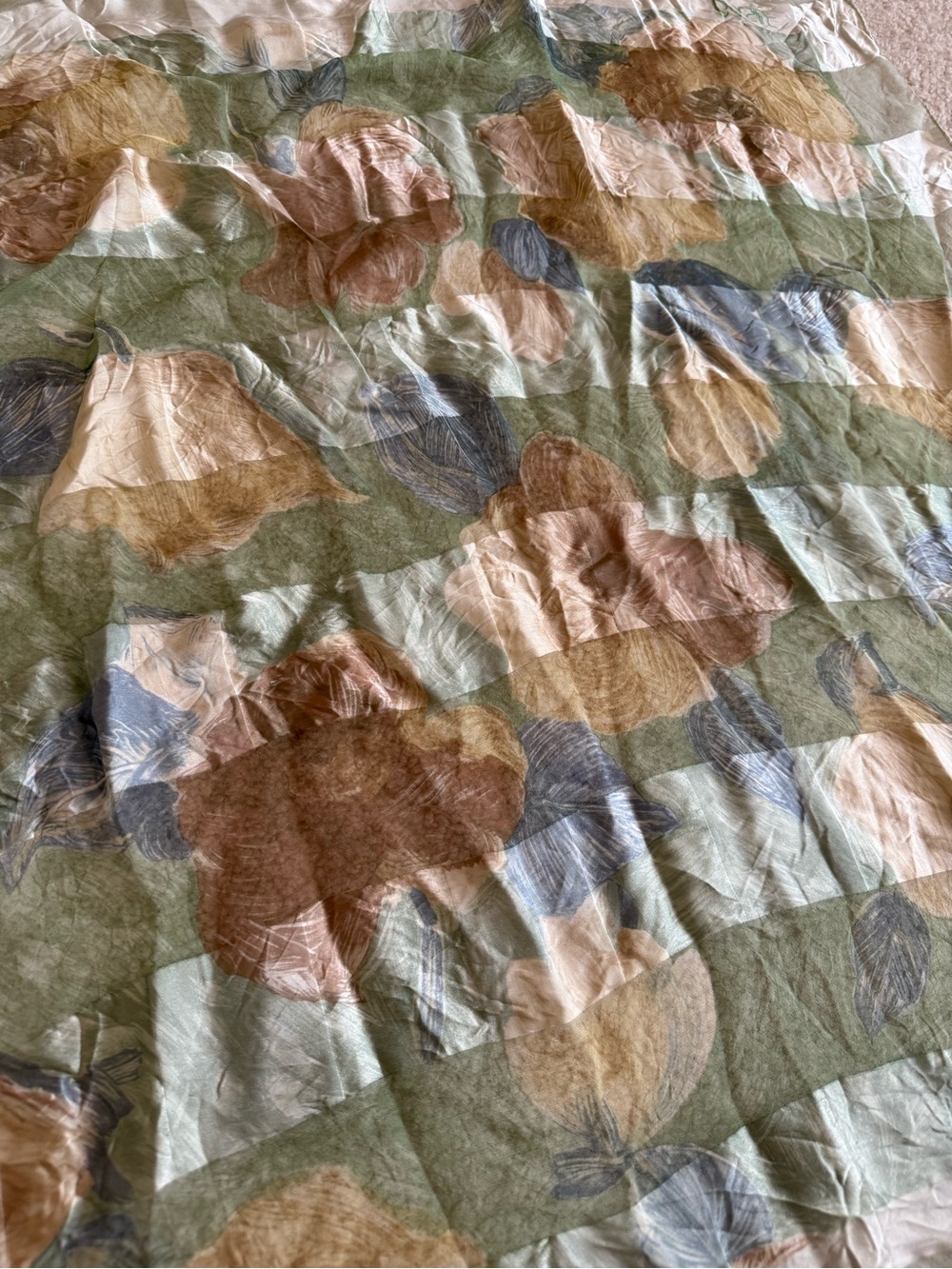 Basile scarf - Picture 2 of 6